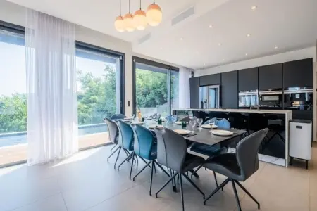 Résidence Maison D'architecte Avec Piscine Chauff&eacute;e & Sublime Vue Mer, Maison à Mandelieu avec piscine chauffée et vue - Photo 14