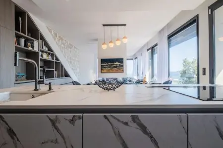 Résidence Maison D'architecte Avec Piscine Chauff&eacute;e & Sublime Vue Mer, Maison à Mandelieu avec piscine chauffée et vue - Photo 15