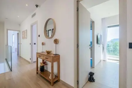 Résidence Maison D'architecte Avec Piscine Chauff&eacute;e & Sublime Vue Mer, Maison à Mandelieu avec piscine chauffée et vue - Photo 24