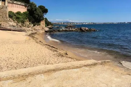 Résidence C&ocirc;te D&rsquo;azur, Vue Mer, Tennis, Plage, Appartement à Golfe-Juan avec vue sur la mer - Photo 44