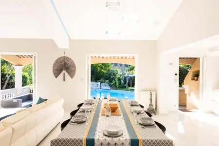 Résidence Villa 330m2, 6 Chambres, Piscine Chauff&eacute;e Jacuzzi, Villa à Cannes avec piscine chauffée et jacuzzi - Photo 5