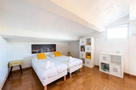 Résidence Villa 330m2, 6 Chambres, Piscine Chauff&eacute;e Jacuzzi, Villa à Cannes avec piscine chauffée et jacuzzi - Photo 19