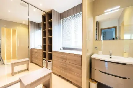 Résidence Villa 330m2, 6 Chambres, Piscine Chauff&eacute;e Jacuzzi, Villa à Cannes avec piscine chauffée et jacuzzi - Photo 20