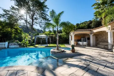 Résidence Villa 330m2, 6 Chambres, Piscine Chauff&eacute;e Jacuzzi, Villa à Cannes avec piscine chauffée et jacuzzi - Photo 38