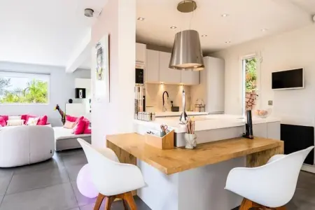 Résidence Villa 5ch Avec Piscine - Golfe Juan, Villa à Golfe-Juan avec piscine et tranquillité - Photo 13