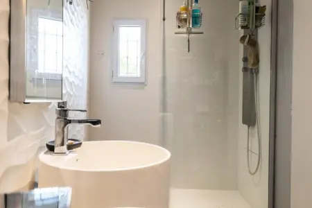 Résidence Villa 5ch Avec Piscine - Golfe Juan, Villa à Golfe-Juan avec piscine et tranquillité - Photo 19