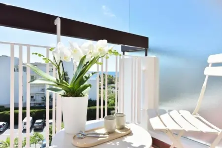 Résidence 2p Standing, Plage &agrave; Pied, Vue Mer, Garage., Appartement à Golfe-Juan avec vue sur la mer - Photo 14