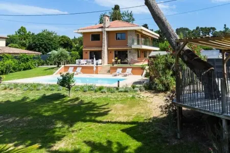 Résidence Mougins - Villa Renovee - Piscine - Au Calme, Villa à Mougins avec piscine et cabane dans les arbres - Photo 3