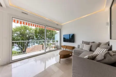 06db Magnifique Appartement Vue Incroyable Mtboron, Appartement à Mont Boron avec vue sur la mer - Photo 10