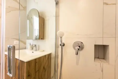 06db Magnifique Appartement Vue Incroyable Mtboron, Appartement à Mont Boron avec vue sur la mer - Photo 44