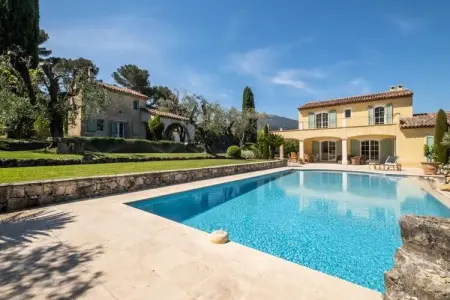 Résidence Bijou De 280m2 Et Piscine &agrave; D&eacute;bordement Au Calme Absolu, Villa à Roquefort avec piscine à débordement - Photo 5