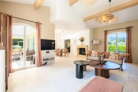 Résidence Bijou De 280m2 Et Piscine &agrave; D&eacute;bordement Au Calme Absolu, Villa à Roquefort avec piscine à débordement - Photo 12
