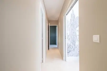 Résidence Bijou De 280m2 Et Piscine &agrave; D&eacute;bordement Au Calme Absolu, Villa à Roquefort avec piscine à débordement - Photo 31