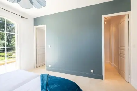 Résidence Bijou De 280m2 Et Piscine &agrave; D&eacute;bordement Au Calme Absolu, Villa à Roquefort avec piscine à débordement - Photo 38