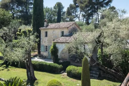 Résidence Bijou De 280m2 Et Piscine &agrave; D&eacute;bordement Au Calme Absolu, Villa à Roquefort avec piscine à débordement - Photo 52