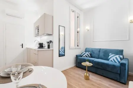 Studio Bella -, Appartement à Cannes près de la plage de La Croisette - Photo 2
