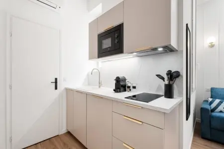 Studio Bella -, Appartement à Cannes près de la plage de La Croisette - Photo 3