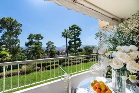 Résidence Spacieux 2p Vue Mer &ndash; R&eacute;sidence Avec Piscine, Cannes, Appartement à Cannes avec vue imprenable sur la mer - Photo 3