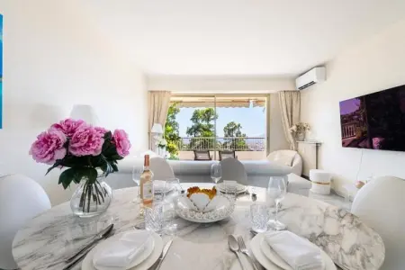 Résidence Spacieux 2p Vue Mer &ndash; R&eacute;sidence Avec Piscine, Cannes, Appartement à Cannes avec vue imprenable sur la mer - Photo 7