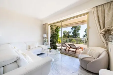 Résidence Spacieux 2p Vue Mer &ndash; R&eacute;sidence Avec Piscine, Cannes, Appartement à Cannes avec vue imprenable sur la mer - Photo 8