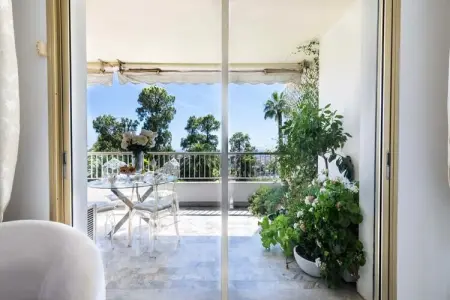 Résidence Spacieux 2p Vue Mer &ndash; R&eacute;sidence Avec Piscine, Cannes, Appartement à Cannes avec vue imprenable sur la mer - Photo 12