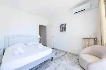 Résidence Spacieux 2p Vue Mer &ndash; R&eacute;sidence Avec Piscine, Cannes, Appartement à Cannes avec vue imprenable sur la mer - Photo 16