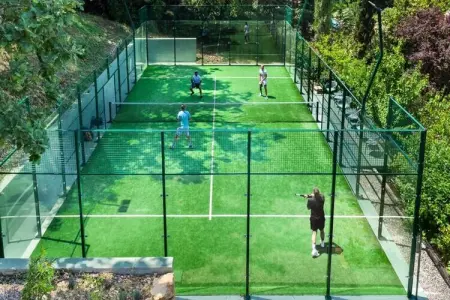 Résidence Villa 400m&sup2; Padel Piscine Volley, Villa à Valbonne avec piscine et terrains de sport - Photo 2
