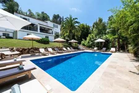 Résidence Villa 400m&sup2; Padel Piscine Volley, Villa à Valbonne avec piscine et terrains de sport - Photo 3