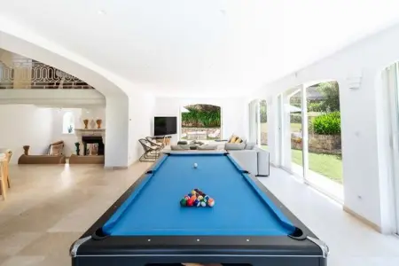 Résidence Villa 400m&sup2; Padel Piscine Volley, Villa à Valbonne avec piscine et terrains de sport - Photo 15
