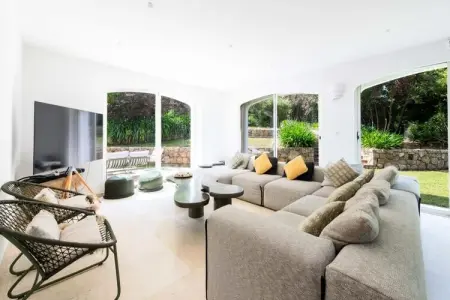 Résidence Villa 400m&sup2; Padel Piscine Volley, Villa à Valbonne avec piscine et terrains de sport - Photo 16