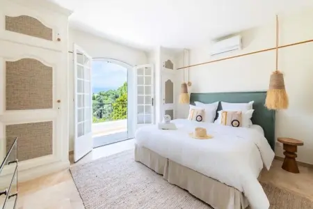 Résidence Villa 400m&sup2; Padel Piscine Volley, Villa à Valbonne avec piscine et terrains de sport - Photo 26