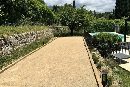 Belle Et Spacieuse Villa - Piscine - Jardin, Villa sur la Côte d’Azur avec Piscine - Photo 6