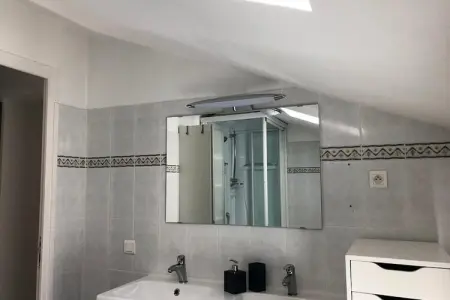 Belle Et Spacieuse Villa - Piscine - Jardin, Villa sur la Côte d’Azur avec Piscine - Photo 24