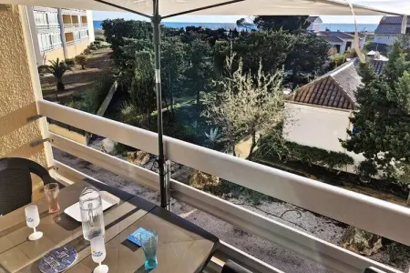 Résidence Le Carlton, Appartement près de la plage avec vue sur la mer - Photo 2