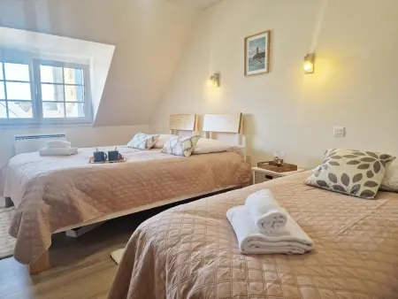 Holiday home in Plougasnou Baie de Morlaix, Maison de charme au cœur du village - Photo 12