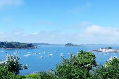 Holiday home in Plougasnou Baie de Morlaix, Maison de charme au cœur du village - Photo 24