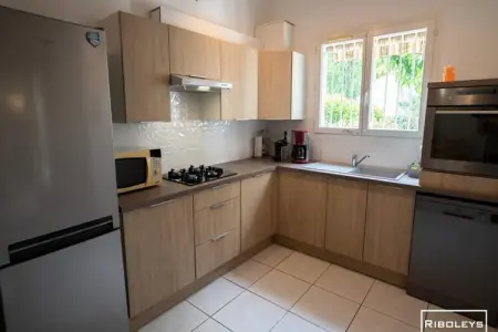 Villa T4 &agrave; 450m De La Plage Avec Climatisation, Villa à Vias avec Jardin et Barbecue - Photo 4