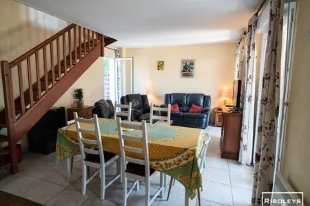 Spacieuse Villa Au C&oelig;ur Du Golf De B&eacute;ziers, Villa à Béziers avec Golf et Piscine - Photo 2