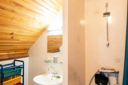 Gîte Perceneige - ancien presbytère 3/5 personnes, Appartement avec jardin dans la région de Lozère - Photo 14