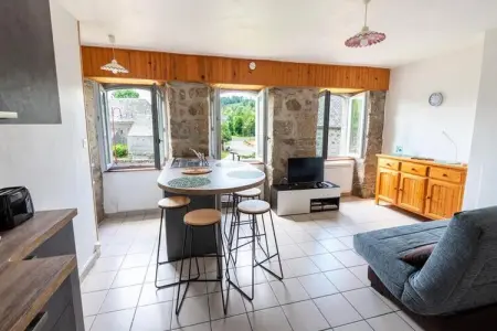 Gîte Violette d'aubrac 3/5 personnes, Appartement en Lozère avec jardin et barbecue - Photo 6