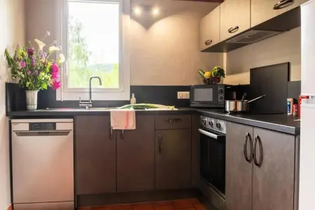 Gîte Location 4/6 pers. premium - village de gites des bruguières, Cottage à La Canourgue avec accès à la piscine - Photo 2