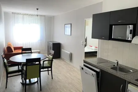 Terres de France - Appart'Hôtel Rouen Flaubert***, Appartement 2 piÃ¨ces 4 personnes - Terrasse - Photo 17