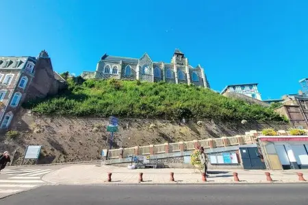Résidence Tp - Pied-&agrave;-terre Au Tr&eacute;port, Appartement à Le Tréport avec Vue sur le Port - Photo 14