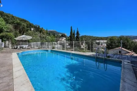 Villa Helv&eacute;tie -, Villa à Toulon avec piscine et vue sur Faron - Photo 1