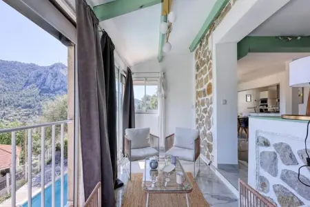 Villa Helv&eacute;tie -, Villa à Toulon avec piscine et vue sur Faron - Photo 7