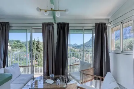 Villa Helv&eacute;tie -, Villa à Toulon avec piscine et vue sur Faron - Photo 9