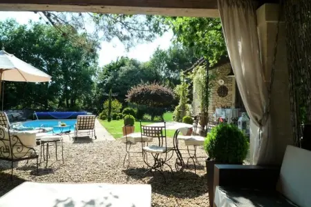 Belle Villa Proven&ccedil;ale Avec Piscine Et Jacuzzi, Villa dans le Luberon avec Piscine et Jacuzzi - Photo 2