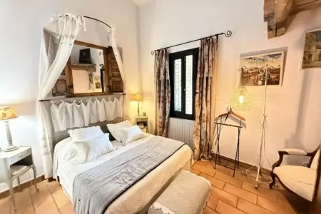 Belle Villa Proven&ccedil;ale Avec Piscine Et Jacuzzi, Villa dans le Luberon avec Piscine et Jacuzzi - Photo 5