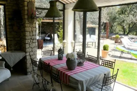 Belle Villa Proven&ccedil;ale Avec Piscine Et Jacuzzi, Villa dans le Luberon avec Piscine et Jacuzzi - Photo 7