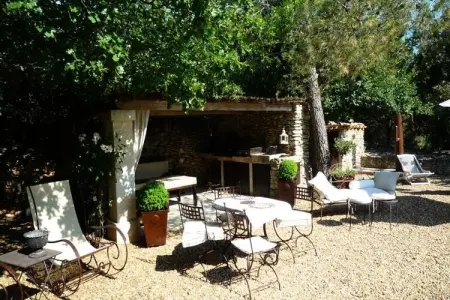 Belle Villa Proven&ccedil;ale Avec Piscine Et Jacuzzi, Villa dans le Luberon avec Piscine et Jacuzzi - Photo 8